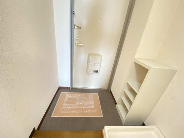 ＳＡＴＵユーアイ 玄関