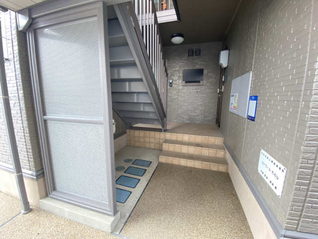 エトワール竹の山 エントランス
