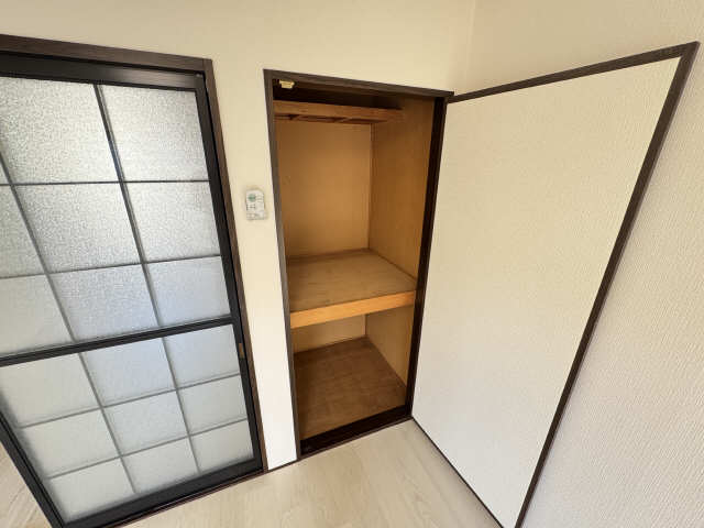 タウニーふじ 収納