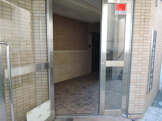 フィオーレ本山 エントランス