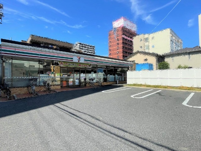 アーバングレーファースト セブンイレブン名古屋鶴舞2丁目店