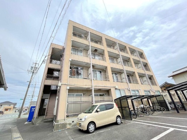 トップパレス 外観