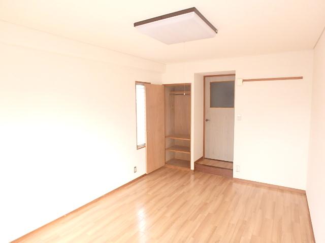 ラ・スール原 収納