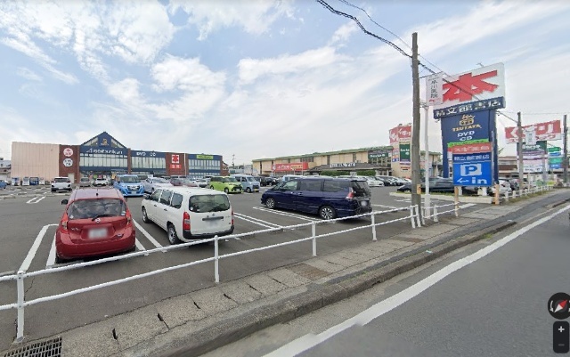エミナンス東海 スギ薬局荒尾店