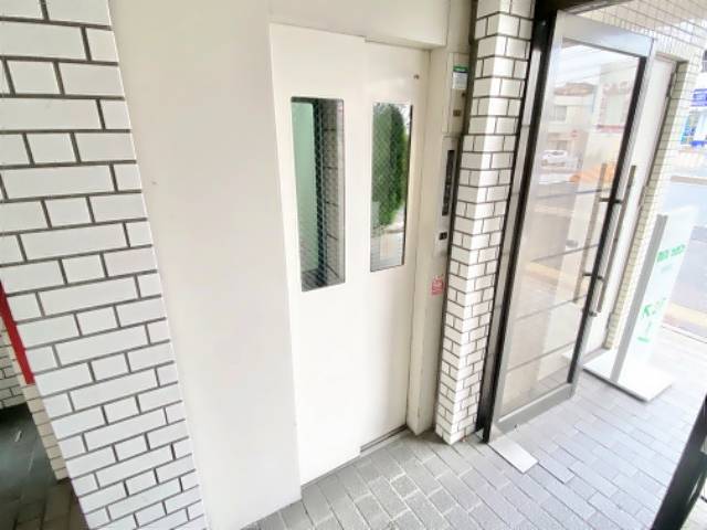 ロイヤル塩釜 便利なエレベーター付き