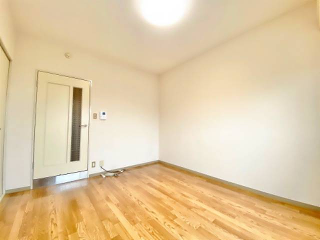 ロイヤル塩釜 照明器具も付いています