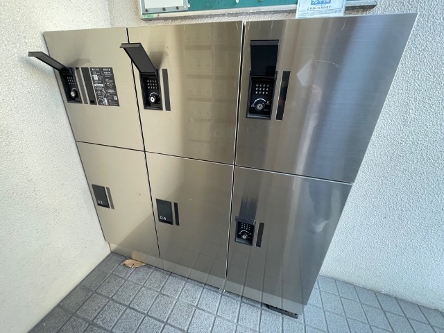 エクセレンス山中 エントランス