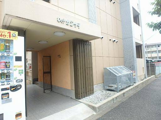 杁中カジウラマンション エントランス