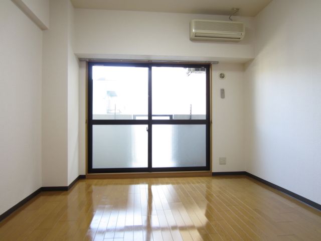 ヤマトマンション大須Ⅴ 東向き