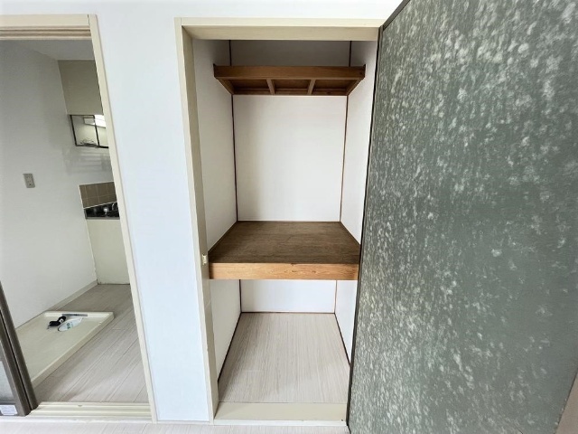 ひかりハイツB棟 収納