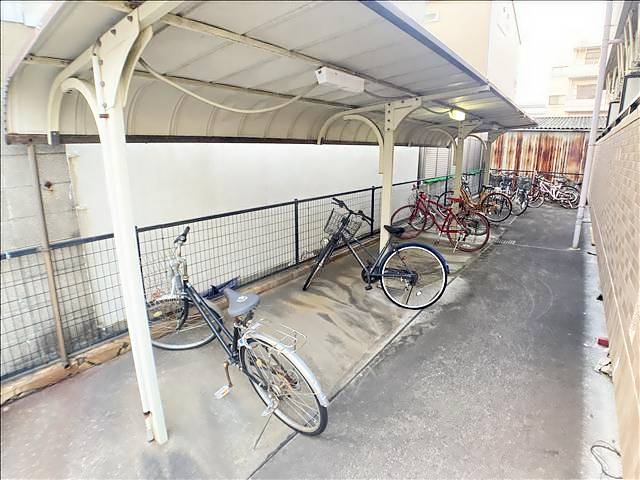 メルヴェーユ高辻 収納