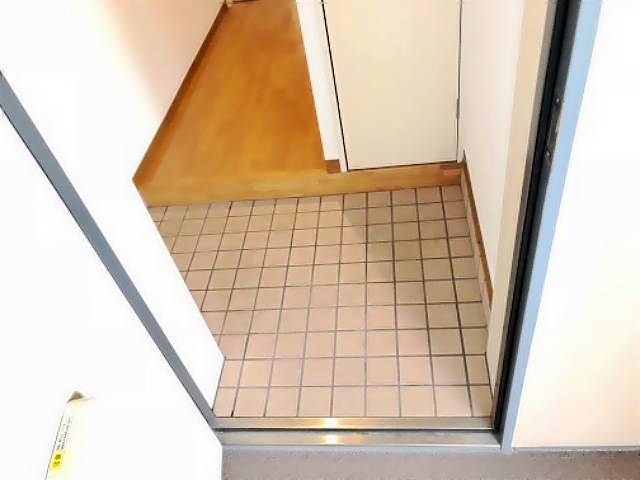 ル・モンド半田 玄関