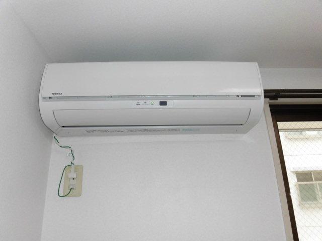 パークハイム鶴舞 駐車場
