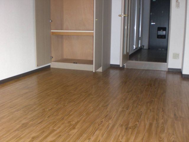 ヤマトマンション大須Ⅰ 収納たっぷりあります