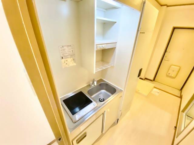 イーストアベニュー キッチン
