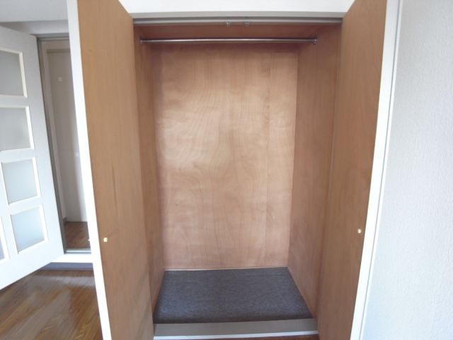 ロジュマン本山 収納
