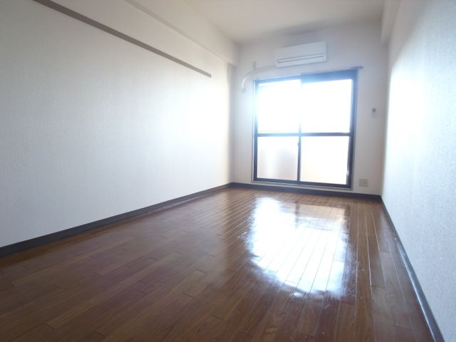 ロジュマン本山 リビング