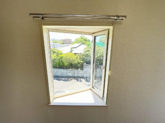 そふぃあ高峯 出窓