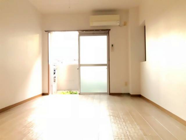 キャッスルハウス田園 リビング