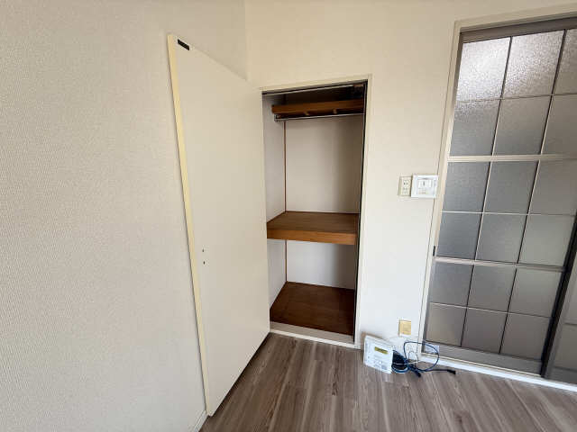 ネスパルド御幸山 収納