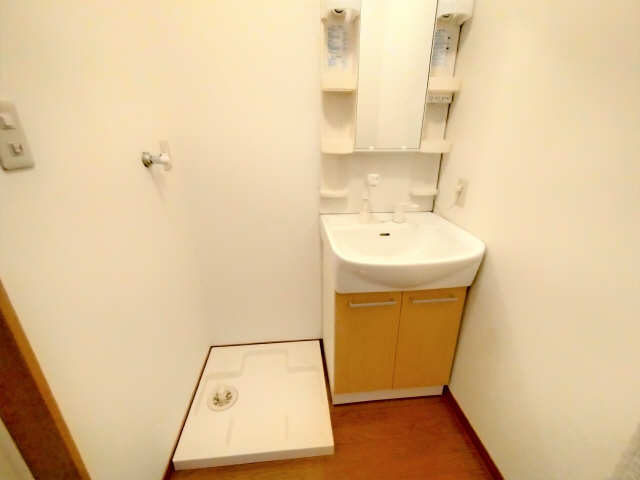Ｒｅｓｉｄｅｎｃｅ四季 洗面所