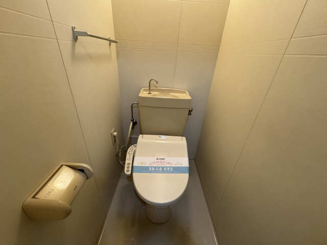 アヴェニューコート栗真Ｂ棟 トイレ