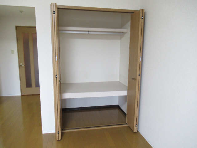 アヴェニューコート中野Ｃ棟 収納