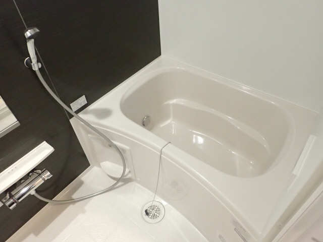 ニューメゾン御器所ハル バス・シャワールーム