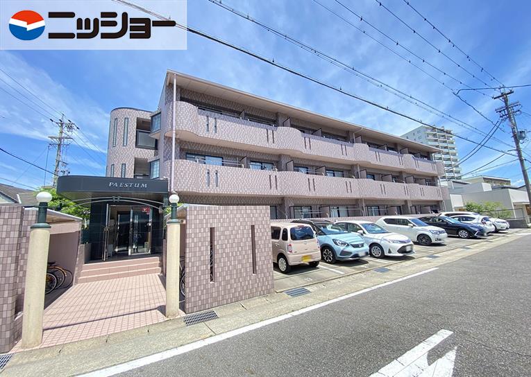 パエストゥム 外観