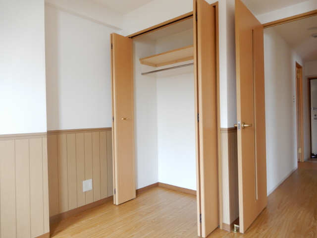 ＲＵＳＳＵＲＥ川名 収納