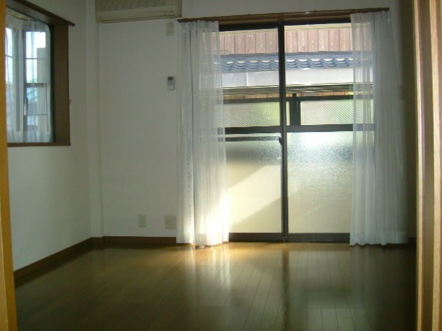 ティアラ町屋 リビング